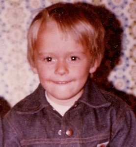 Corrie in 1975 age 6-head pic