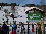 ski hill slope pic