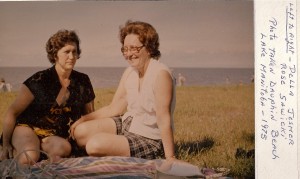 Della and Rose Sawicki in 1975