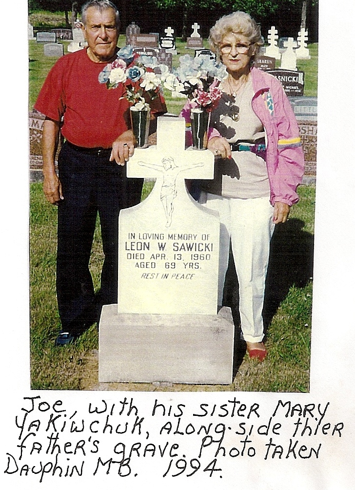 Joe and Mary by their fathers grave 1994