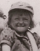 Shirley in 1942 - head pic