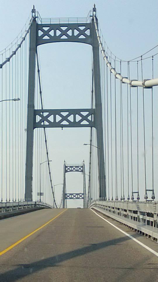 Montreal-bridge to canada