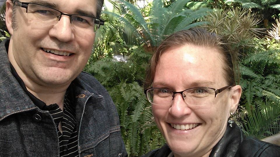 kevin and Julie selfie 2014 zoo