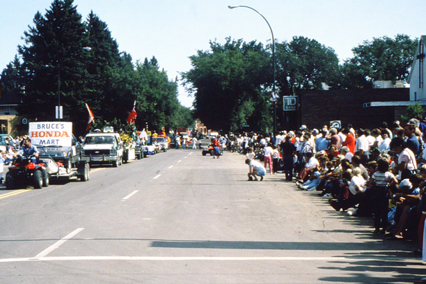 festival street parade