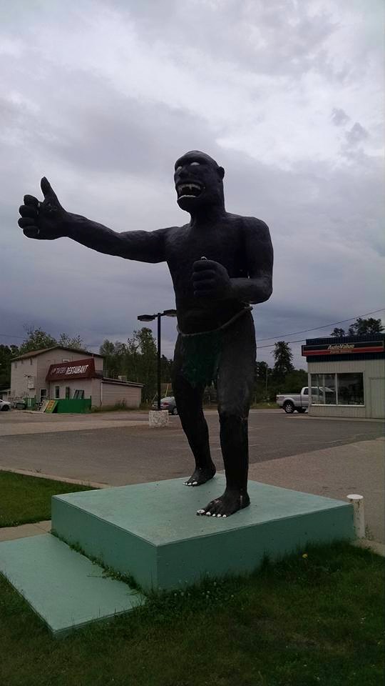 sasquatch statue 2015