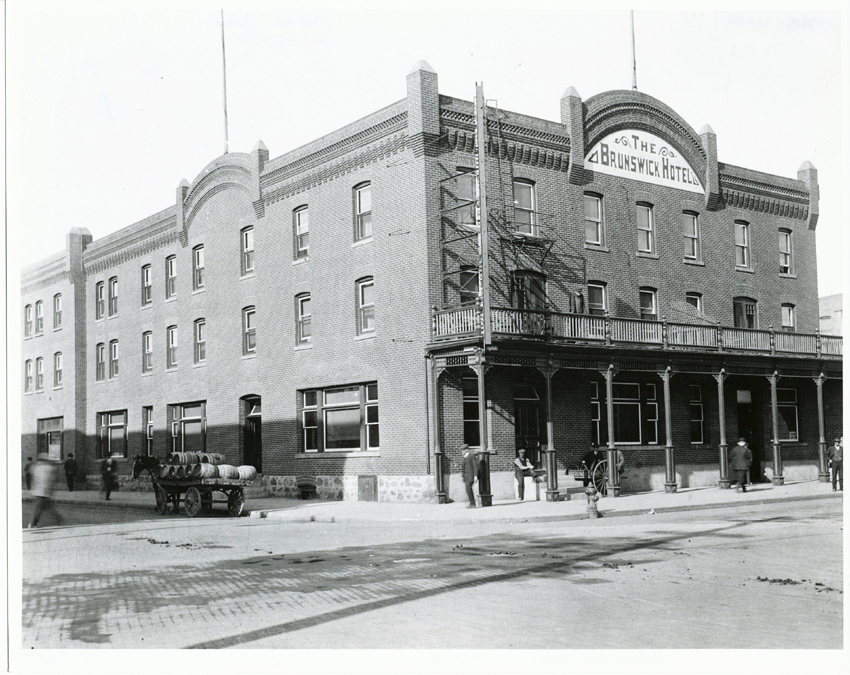1912 hotel