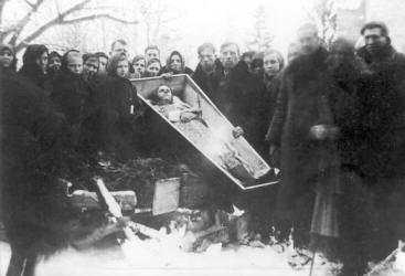 an example of an old funeral in the region