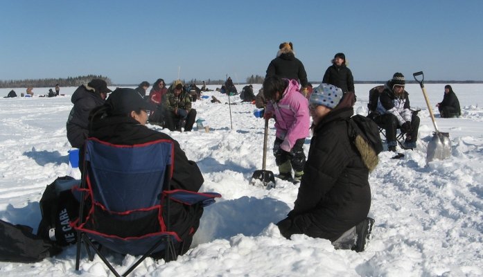 ice-fishing-derby-2010
